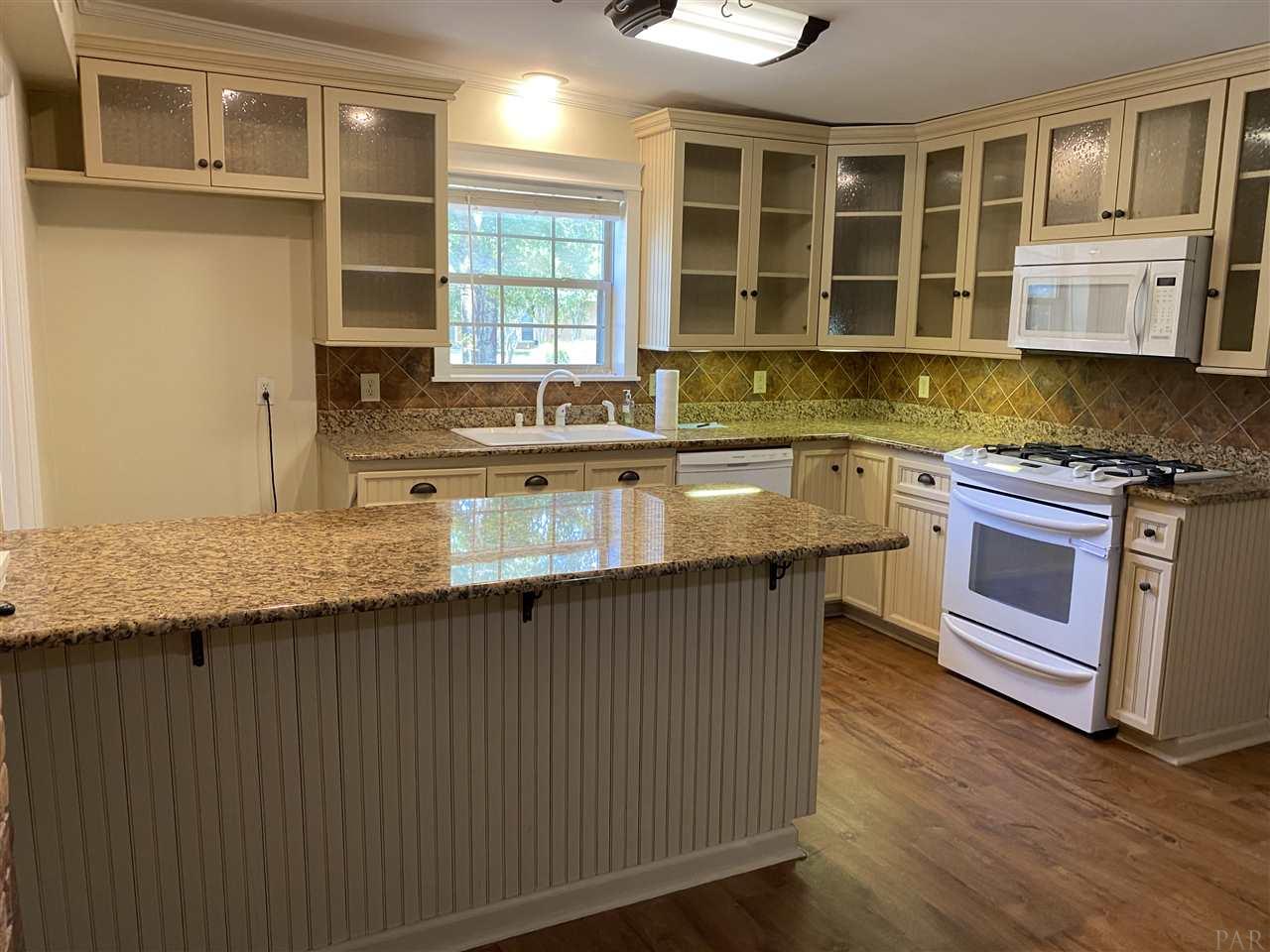 6101 Angelina Road Pensacola, FL 32504 - Photo 6 of 43 Gallery Image 6