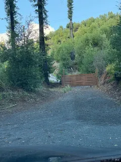 $777,000 | 9451 Mill Creek Road, Healdsburg, CA 95448