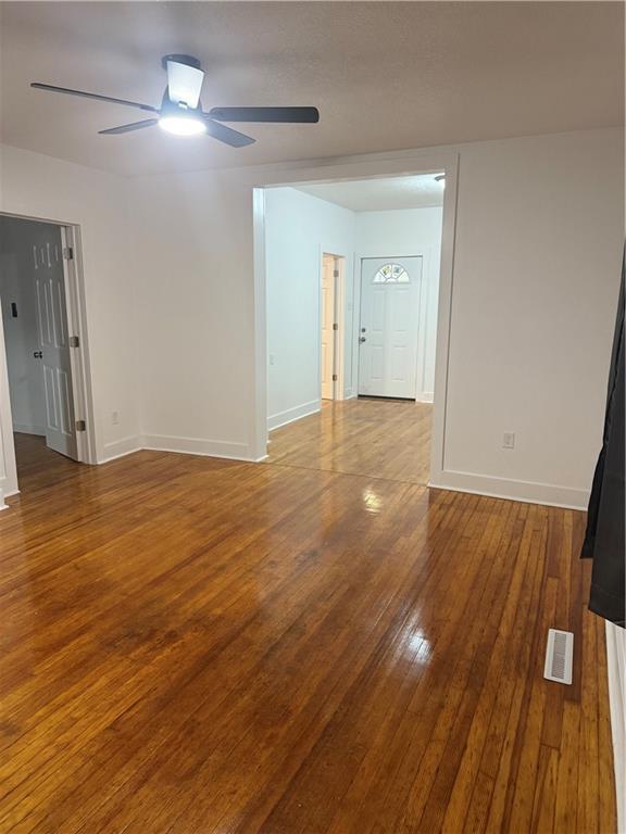 807 Albemarle Street St. Joseph, MO 64501 - Photo 4 of 19