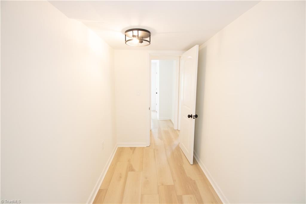 1023 Foust Avenue High Point, NC 27260 - Photo 10 of 19