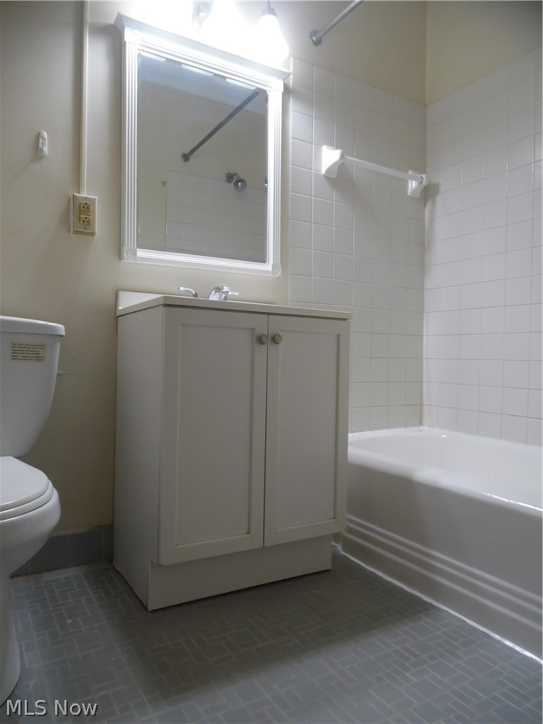 1379 Barlow Road, Unit 3 Hudson, OH 44236 - Photo 12 of 35