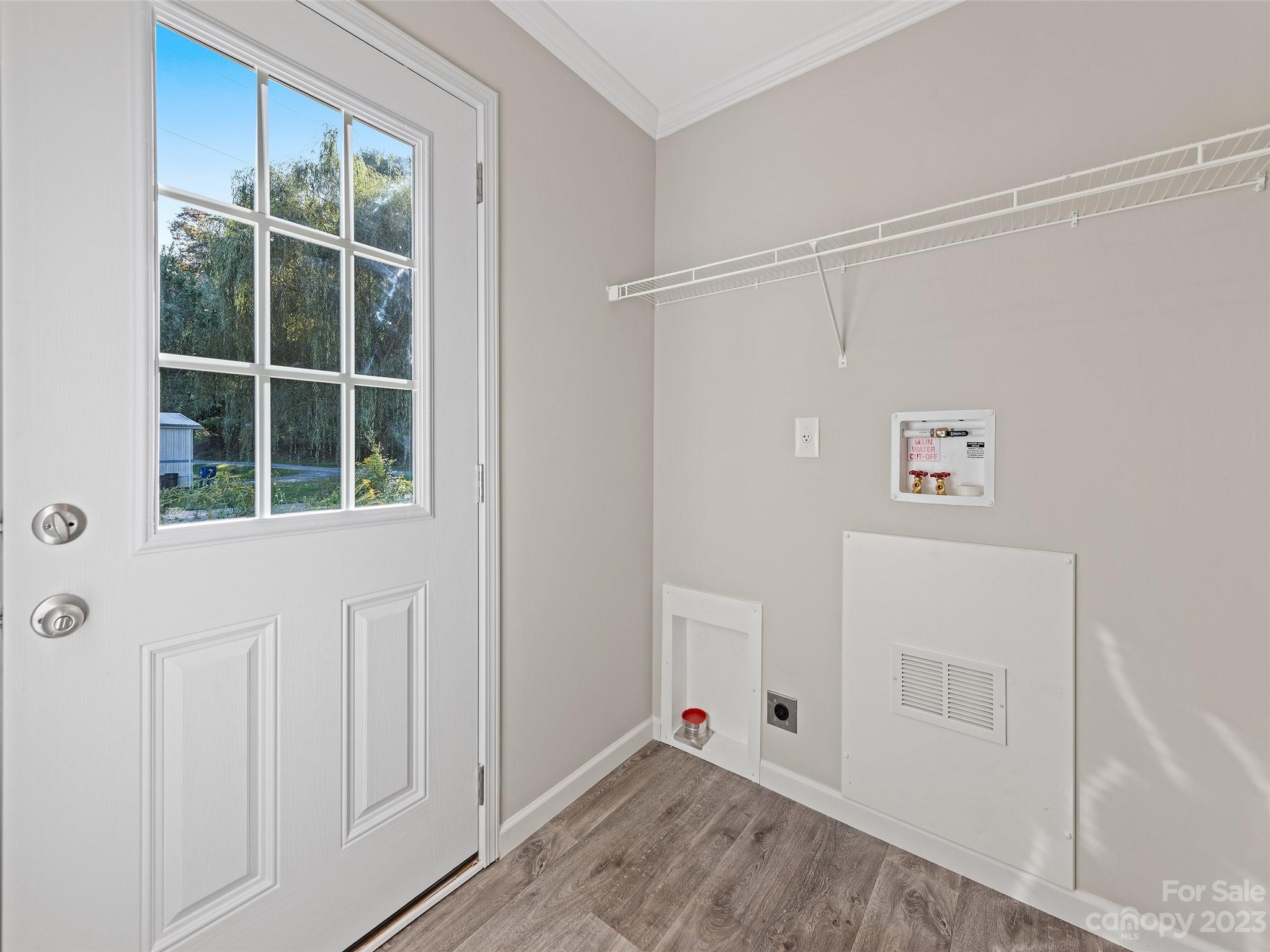 165 Brookside Street Clyde, NC 28721 - Photo 17 of 24 Gallery Image 17