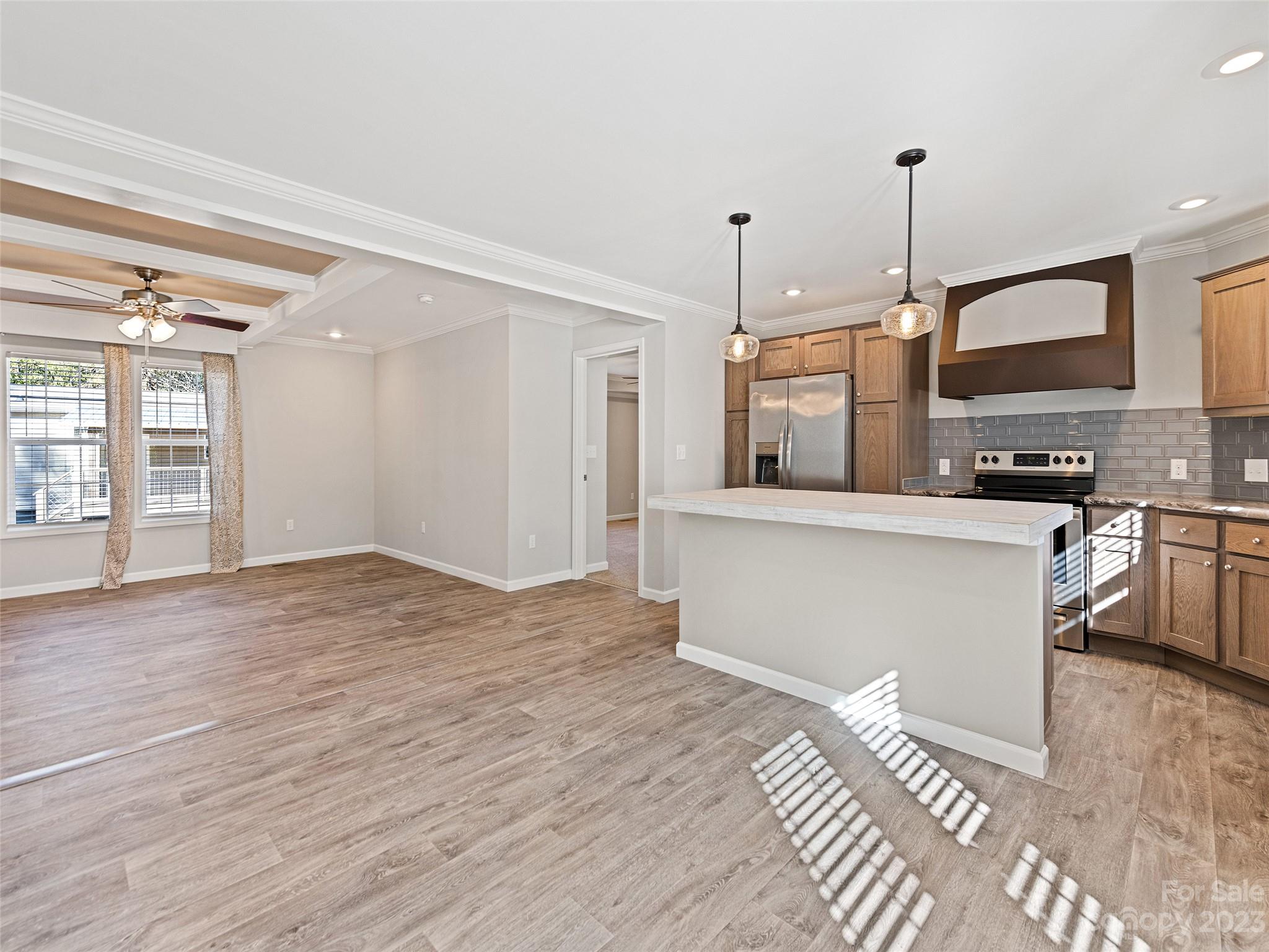 165 Brookside Street Clyde, NC 28721 - Photo 10 of 24 Gallery Image 10