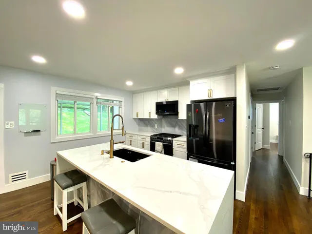 $3,700 | 11410 Soward Drive, Kensington, MD 20895