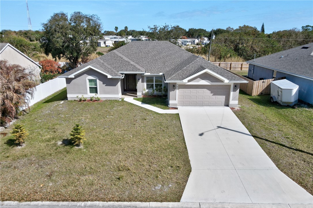 170 Spring Valley Avenue Sebastian, FL 32958 - Photo 2 of 32