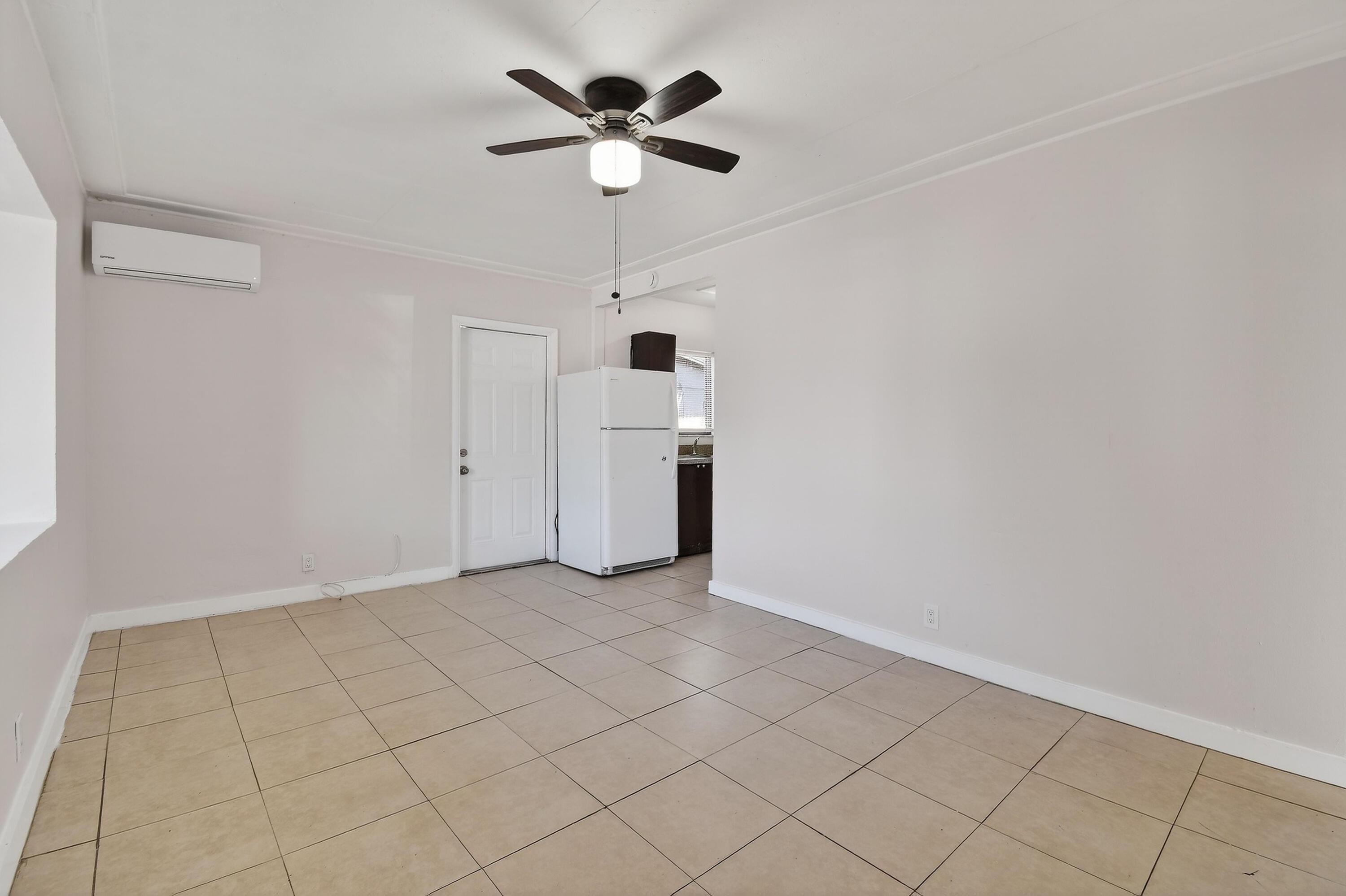 1257 West 35th Street Riviera Beach, FL 33404 - Photo 4 of 17 6