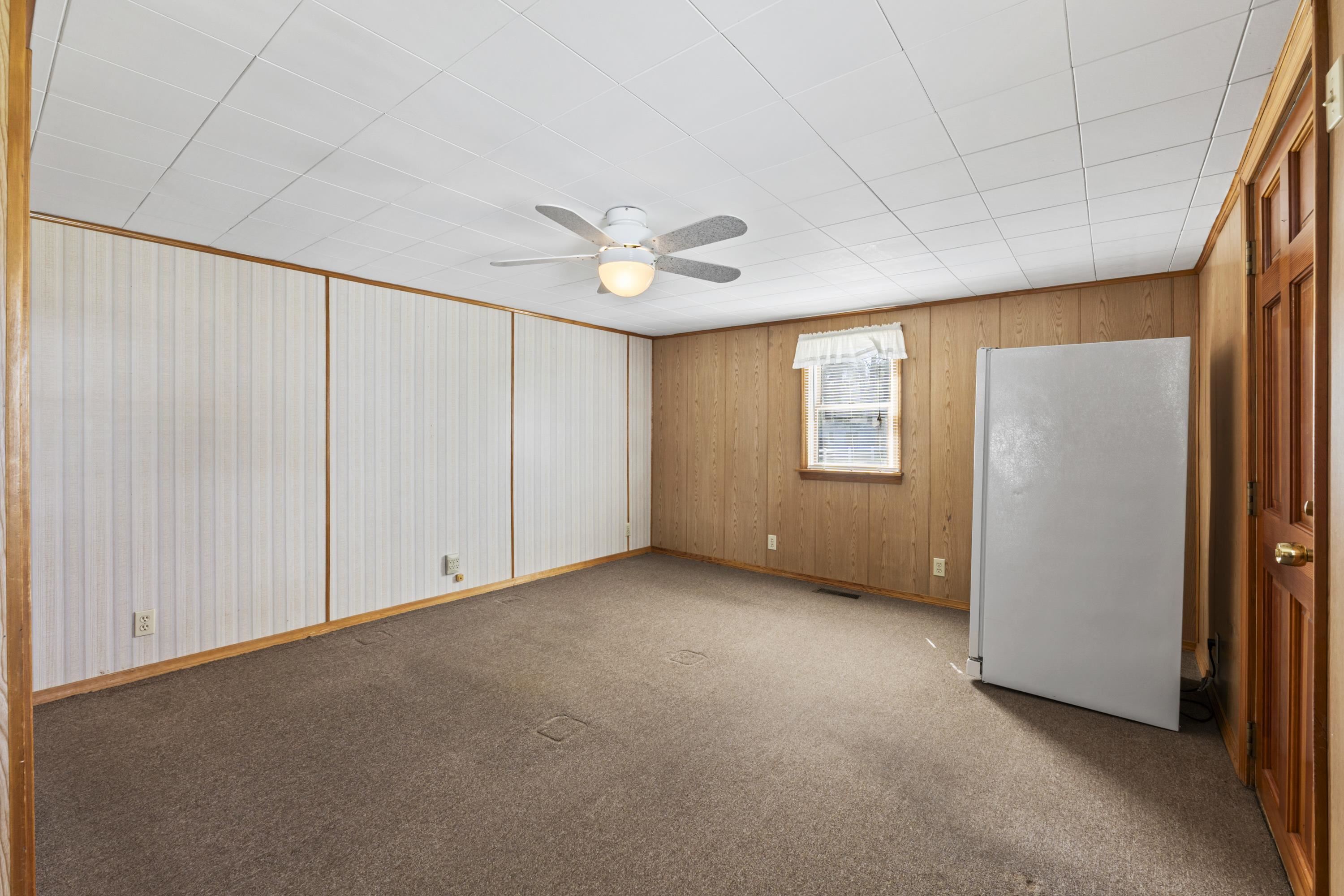 393 Wadleigh Falls Road Newmarket, NH 03857 - Photo 13 of 51