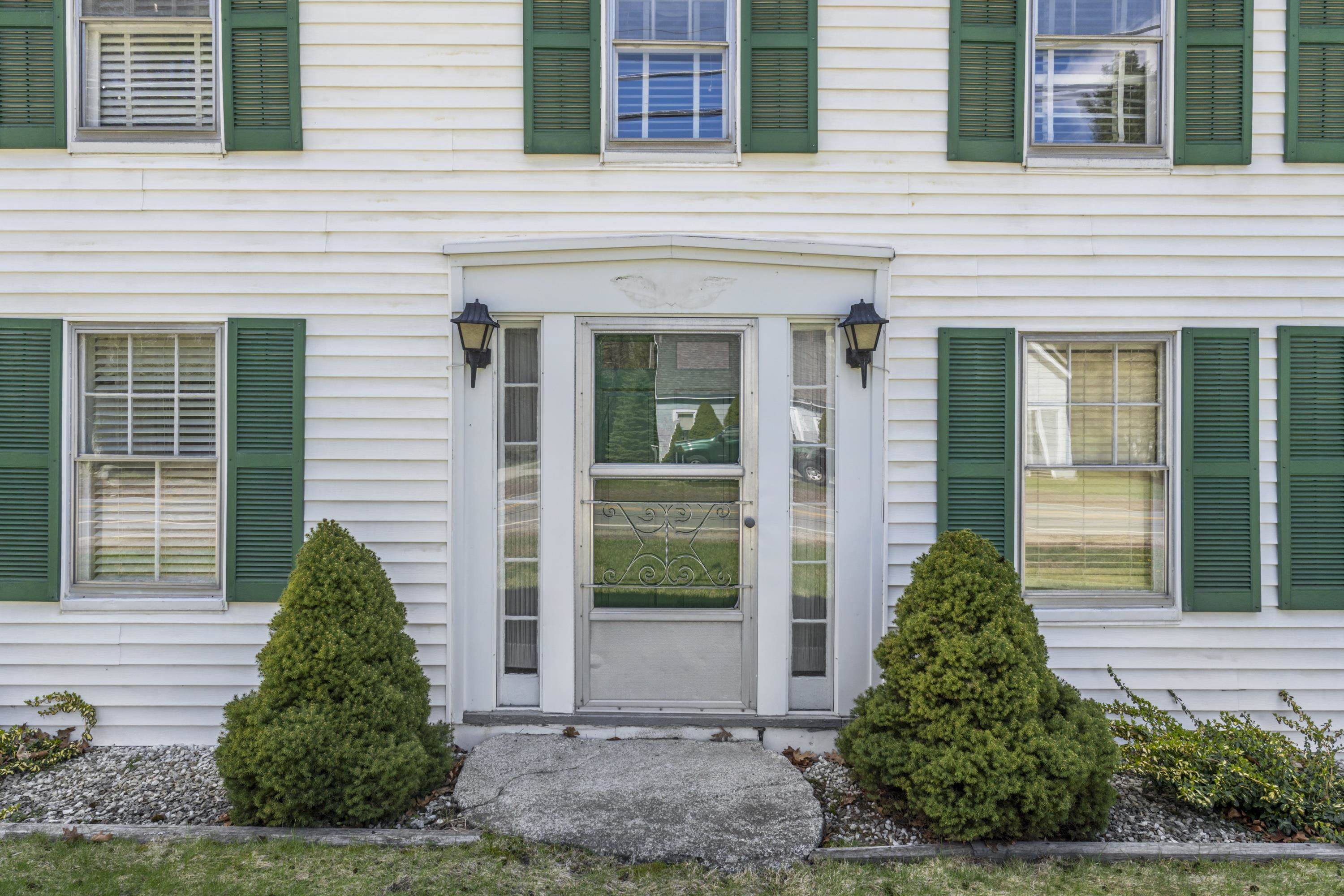 393 Wadleigh Falls Road Newmarket, NH 03857 - Photo 33 of 51