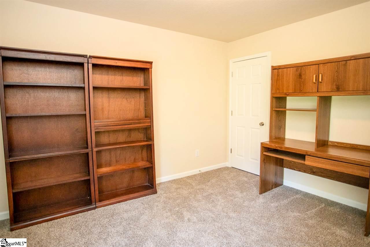 109 Slate Lane Greer, SC 29650 - Photo 29 of 36 Gallery Image 29