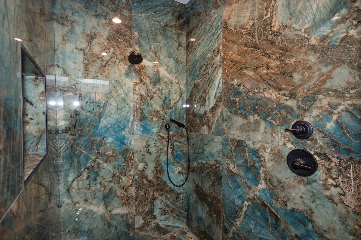 4906 Aberdeen Circle Austin, TX 78745 - Photo 18 of 28 a bathroom with a shower