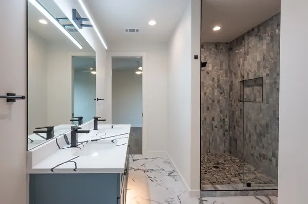 $4,495 | 4906 Aberdeen Circle, Austin, TX 78745