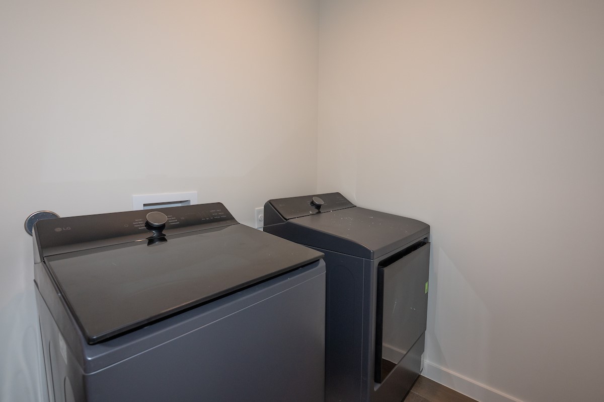 4906 Aberdeen Circle Austin, TX 78745 - Photo 27 of 28 a close up of a sink