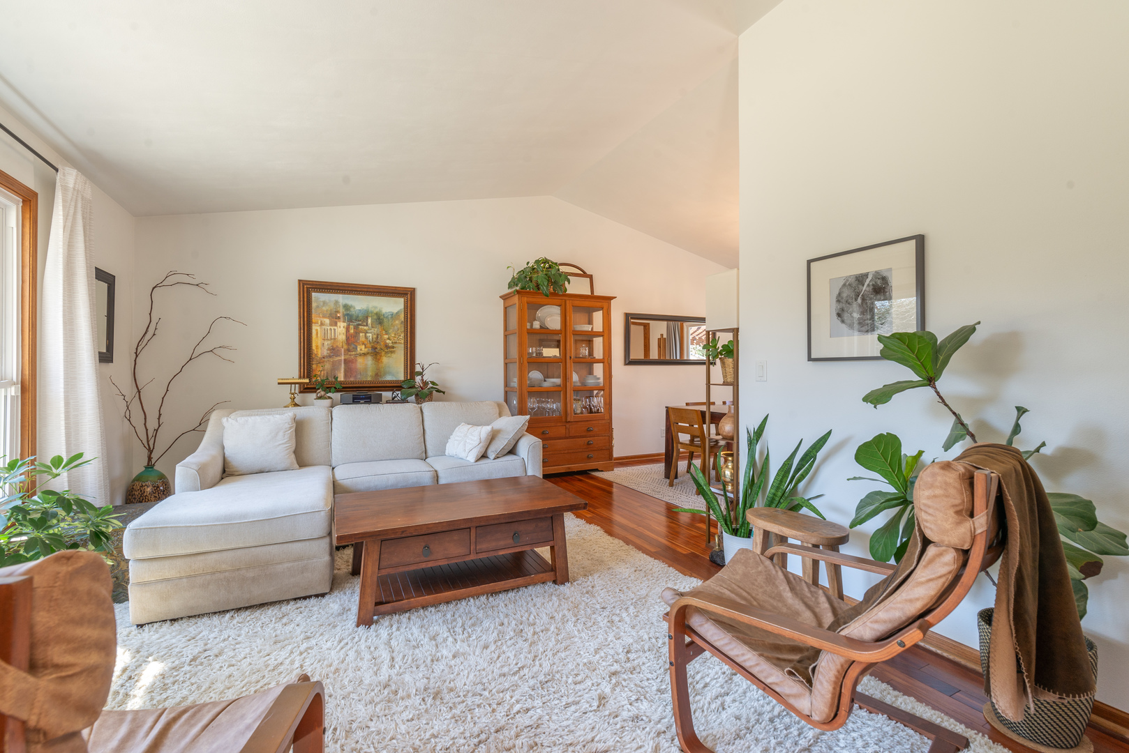 2210 Country Court Freeport, IL 61032 - Photo 2 of 41