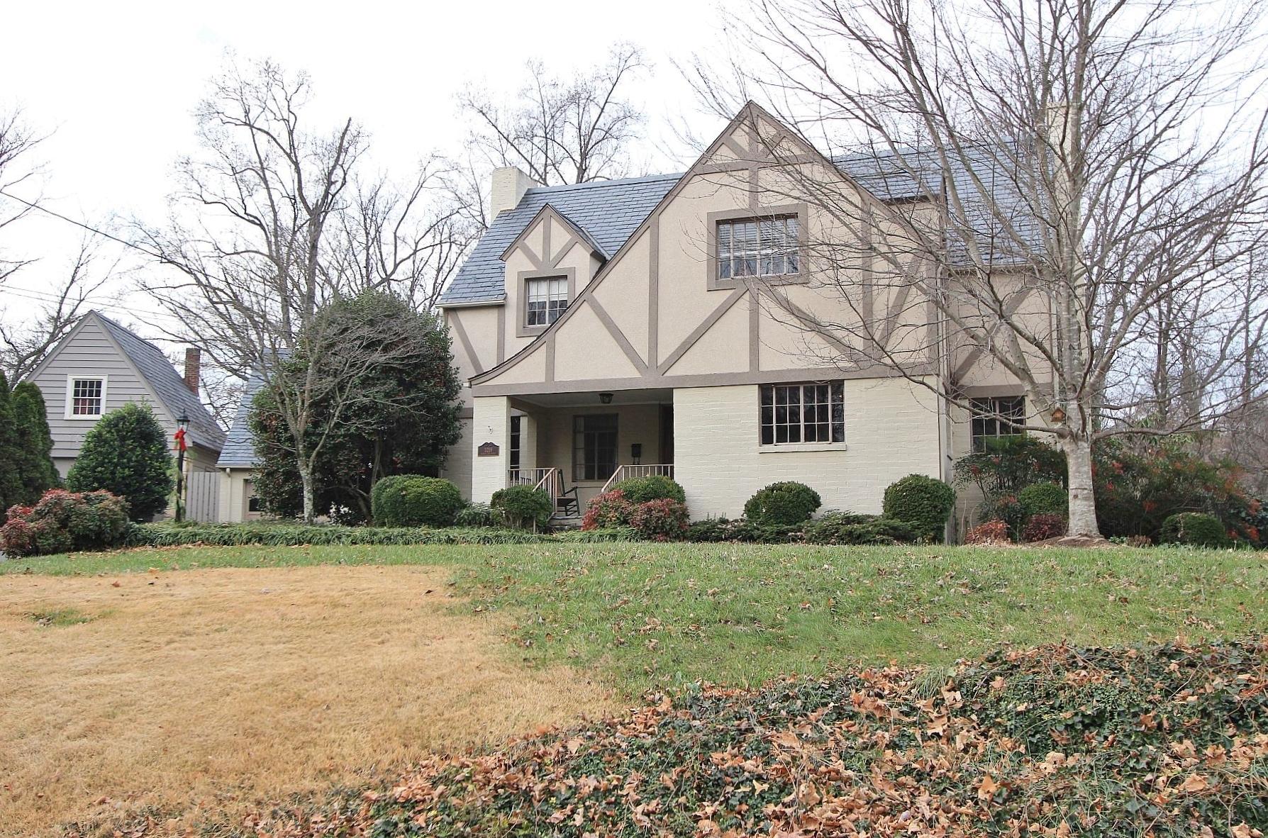3219 White Oak Road Southwest Roanoke, VA 24014 - Photo 3 of 55 IMG_4969
