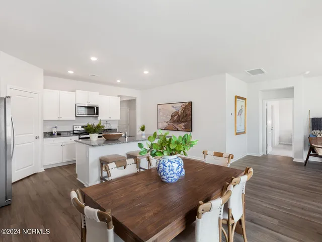 $337,990 | 3076 Golden Field Drive Southeast, Unit LOT 90, Bolivia, NC 28422