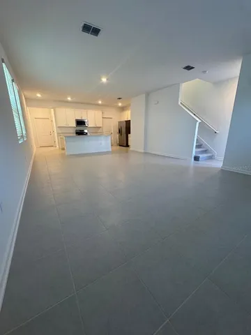 $2,600 | 5673 Liveliness Alley, Clermont, FL 34714