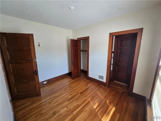 $1,295 | 706 Milton Avenue, Unit 2, Syracuse, NY 13204