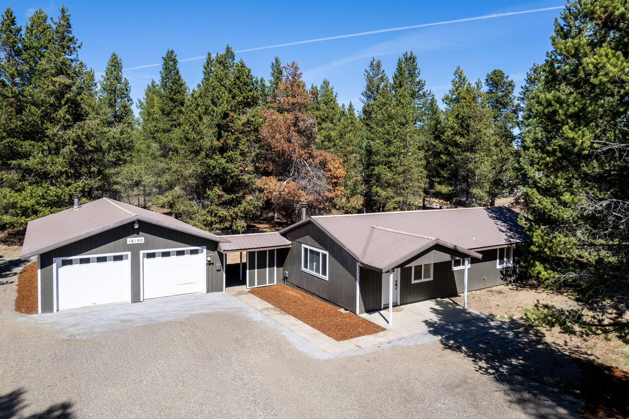16100 Hawks Lair Road La Pine, OR 97739 - Photo 2 of 25 2026_04_04_16100_hawks_lair_road_la_pine