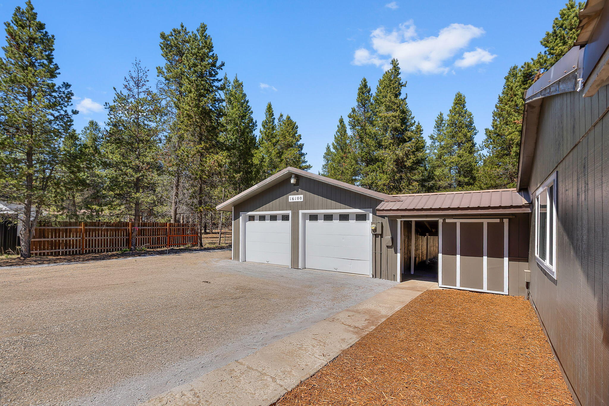 16100 Hawks Lair Road La Pine, OR 97739 - Photo 3 of 25 2026_04_04_16100_hawks_lair_road_la_pine