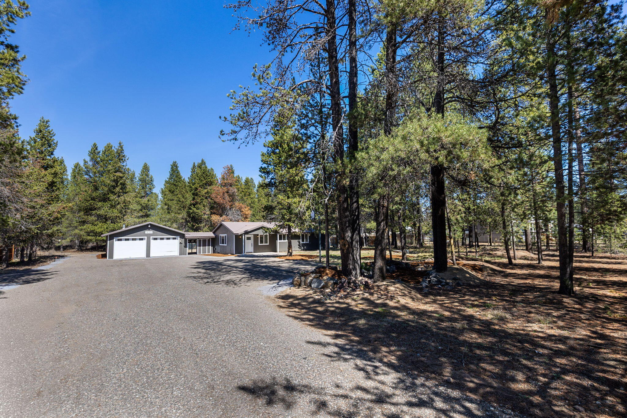 16100 Hawks Lair Road La Pine, OR 97739 - Photo 5 of 25 2026_04_04_16100_hawks_lair_road_la_pine