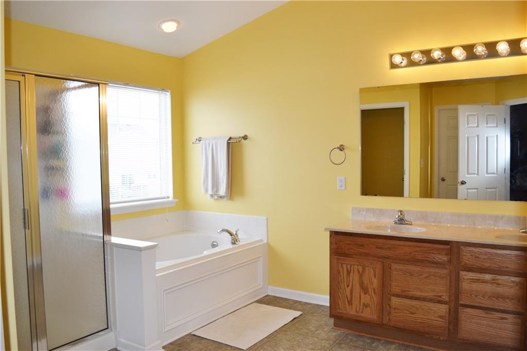 1944 Winding Brook Way Pendleton, IN 46064 - Photo 10 of 14 Gallery Image 10