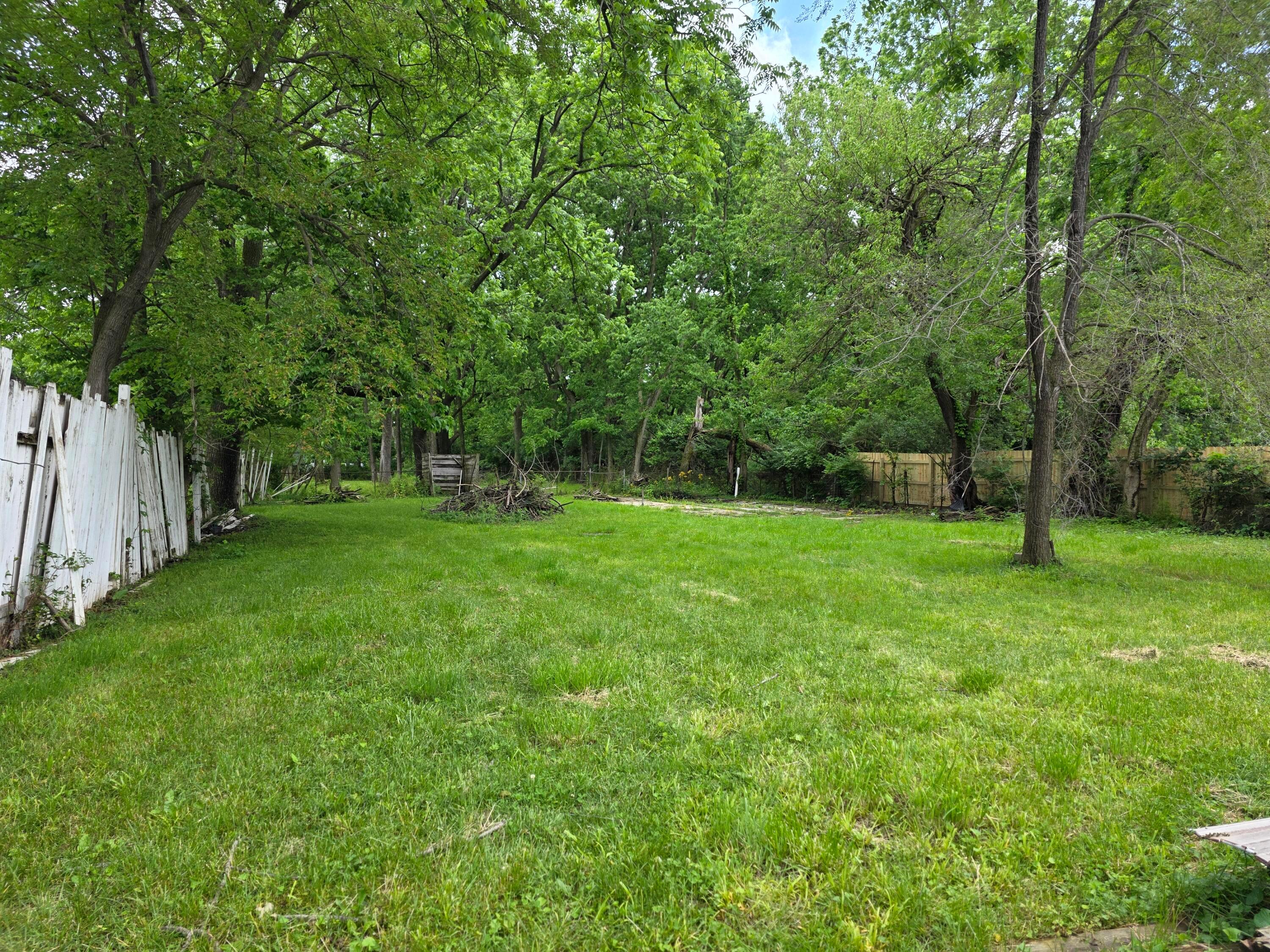 410 Ogden Road Springfield, OH 45503 - Photo 2 of 5 20260523_145333
