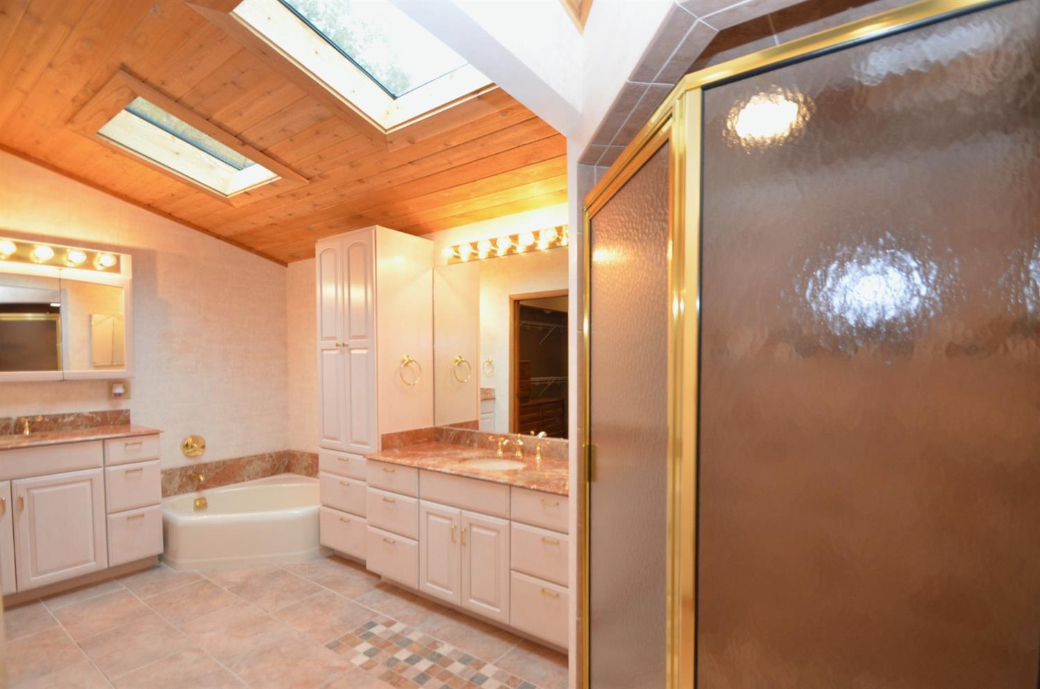 3878 Lincoln Road Cincinnati, OH 45247 - Photo 21 of 50 Gallery Image 21