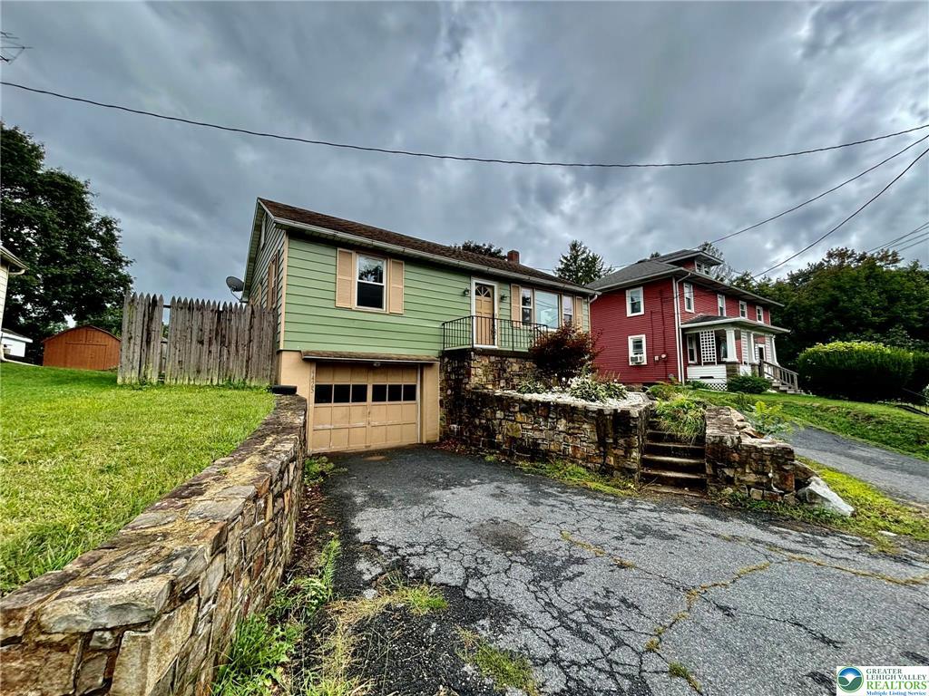 4425 Hecktown Road Bethlehem, PA 18020 - Photo 1 of 13 Gallery Image 1