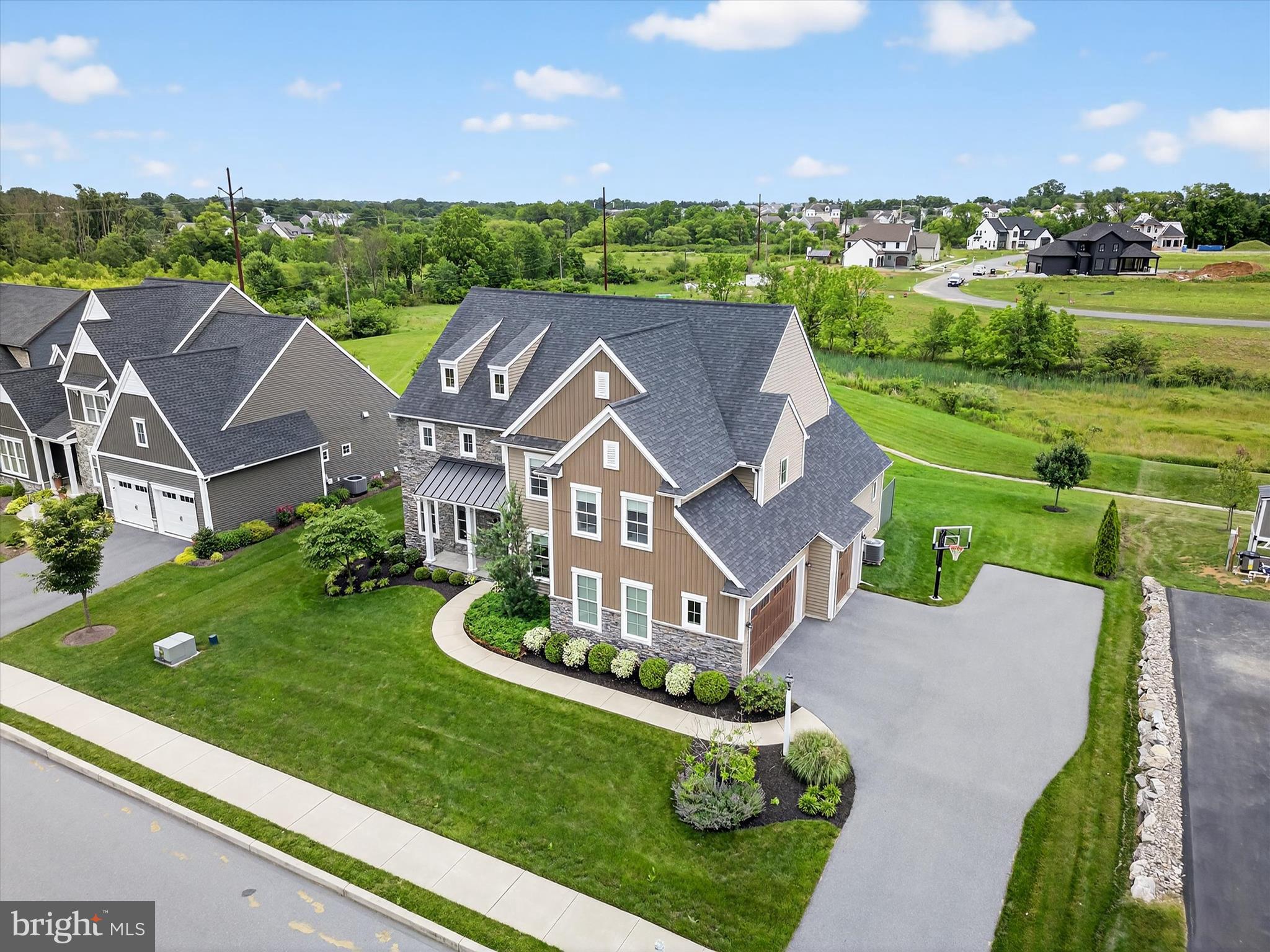 548 East Delp Road Lancaster, PA 17601 - Photo 3 of 55 Gallery Image 3