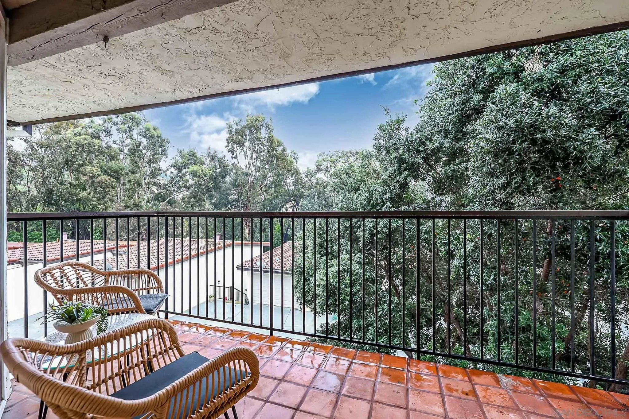 2406 Altisma Way, Unit A Carlsbad, CA 92009 - Photo 13 of 33