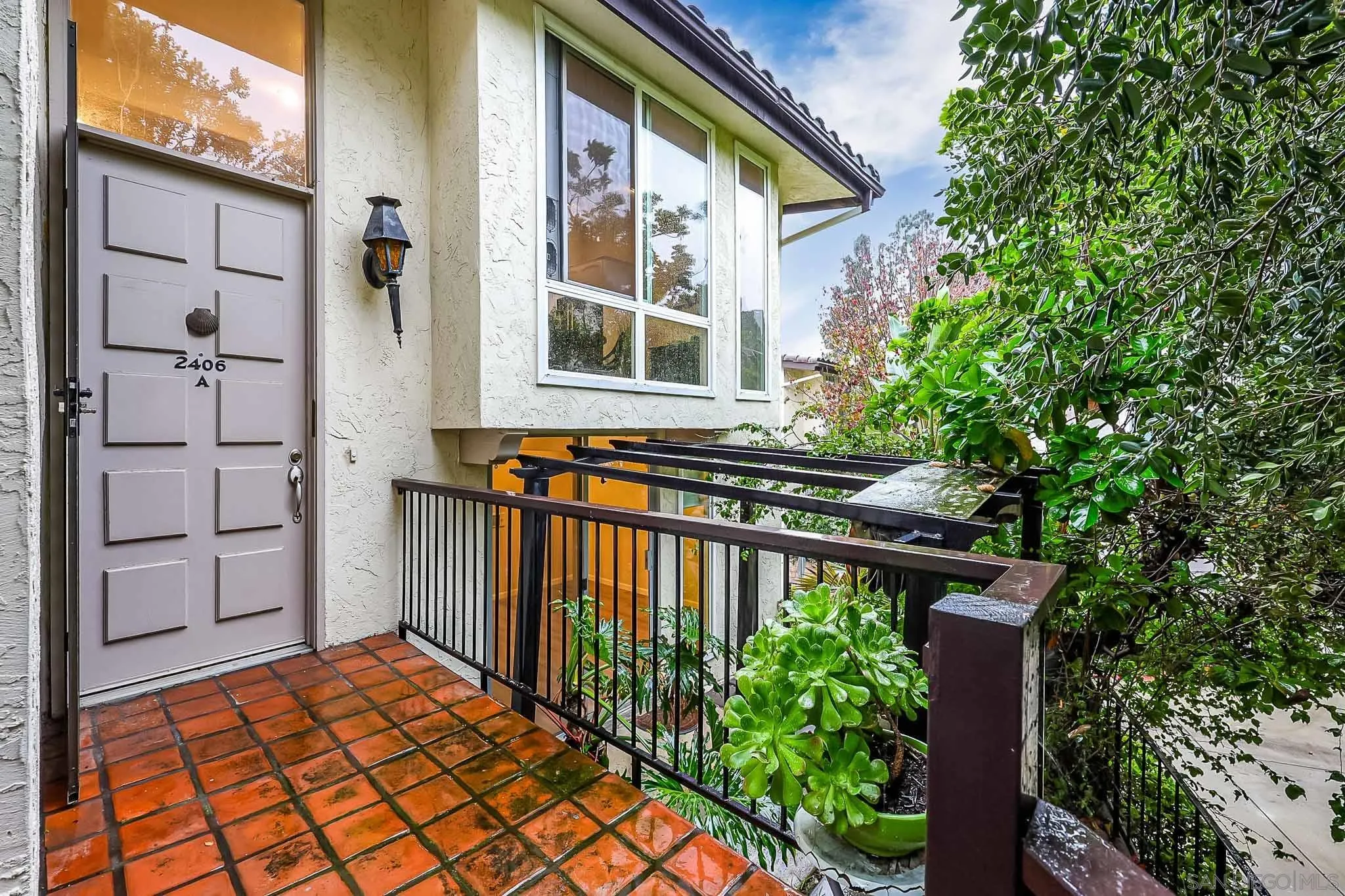 2406 Altisma Way, Unit A Carlsbad, CA 92009 - Photo 7 of 33