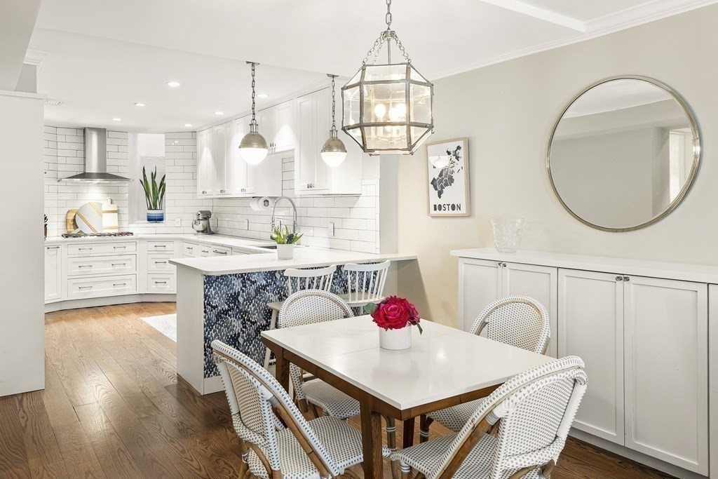 38 Rutland Square, Unit 1 Boston, MA 02118 - Photo 5 of 18 Gallery Image 5