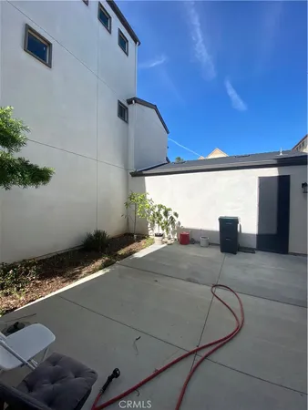 $6,000 | 104 Spectacle, Irvine, CA 92618