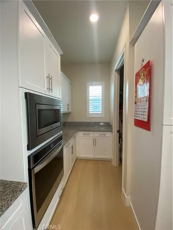 $6,000 | 104 Spectacle, Irvine, CA 92618