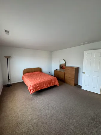 $2,400 | 12723 Ellsworth Street, Crown Point, IN 46307