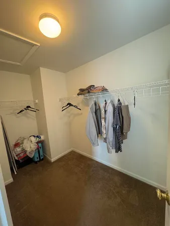 $2,400 | 12723 Ellsworth Street, Crown Point, IN 46307