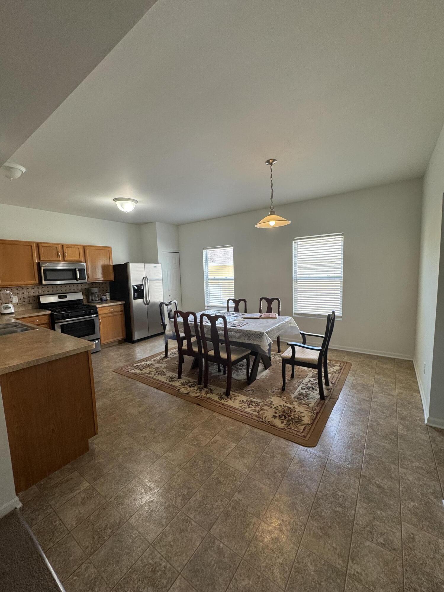 12723 Ellsworth Street Crown Point, IN 46307 - Photo 5 of 19 1500x2000