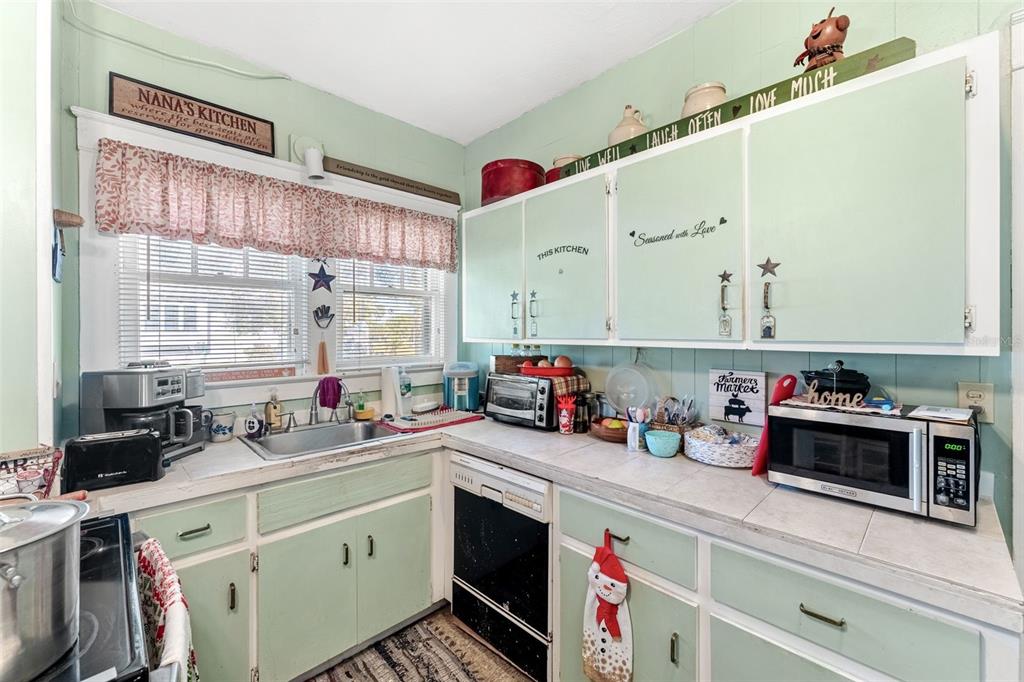 2716 Riverview Drive, Unit A Melbourne, FL 32901 - Photo 53 of 72