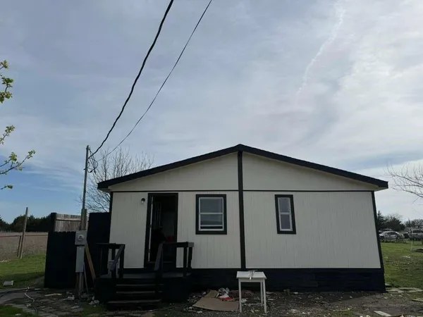 $2,100 | 13338 County Road 426, Anna, TX 75409