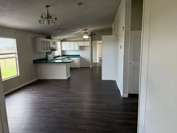 $2,100 | 13338 County Road 426, Anna, TX 75409