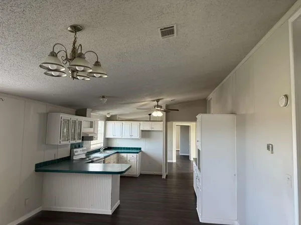 $2,100 | 13338 County Road 426, Anna, TX 75409