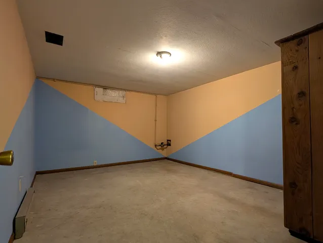 $320,000 | 9006 East Sinto Avenue, Spokane Valley, WA 99212