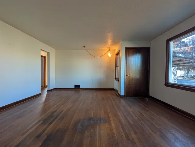 $320,000 | 9006 East Sinto Avenue, Spokane Valley, WA 99212