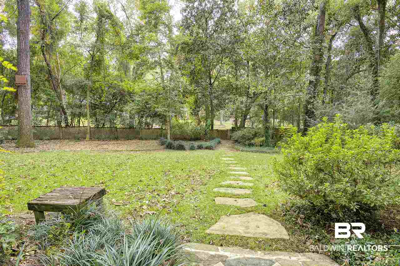 10 St Charles Place Daphne, AL 36526 - Photo 37 of 46