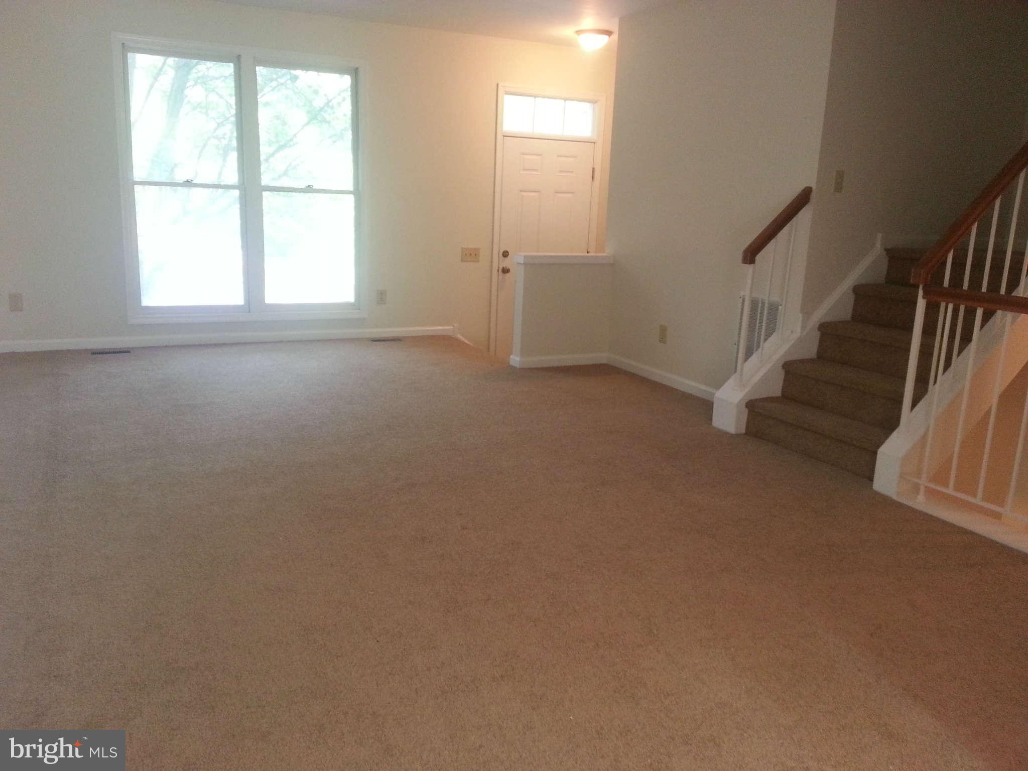 406 Harrogate Road Fredericksburg, VA 22406 - Photo 4 of 26 Interior (General)