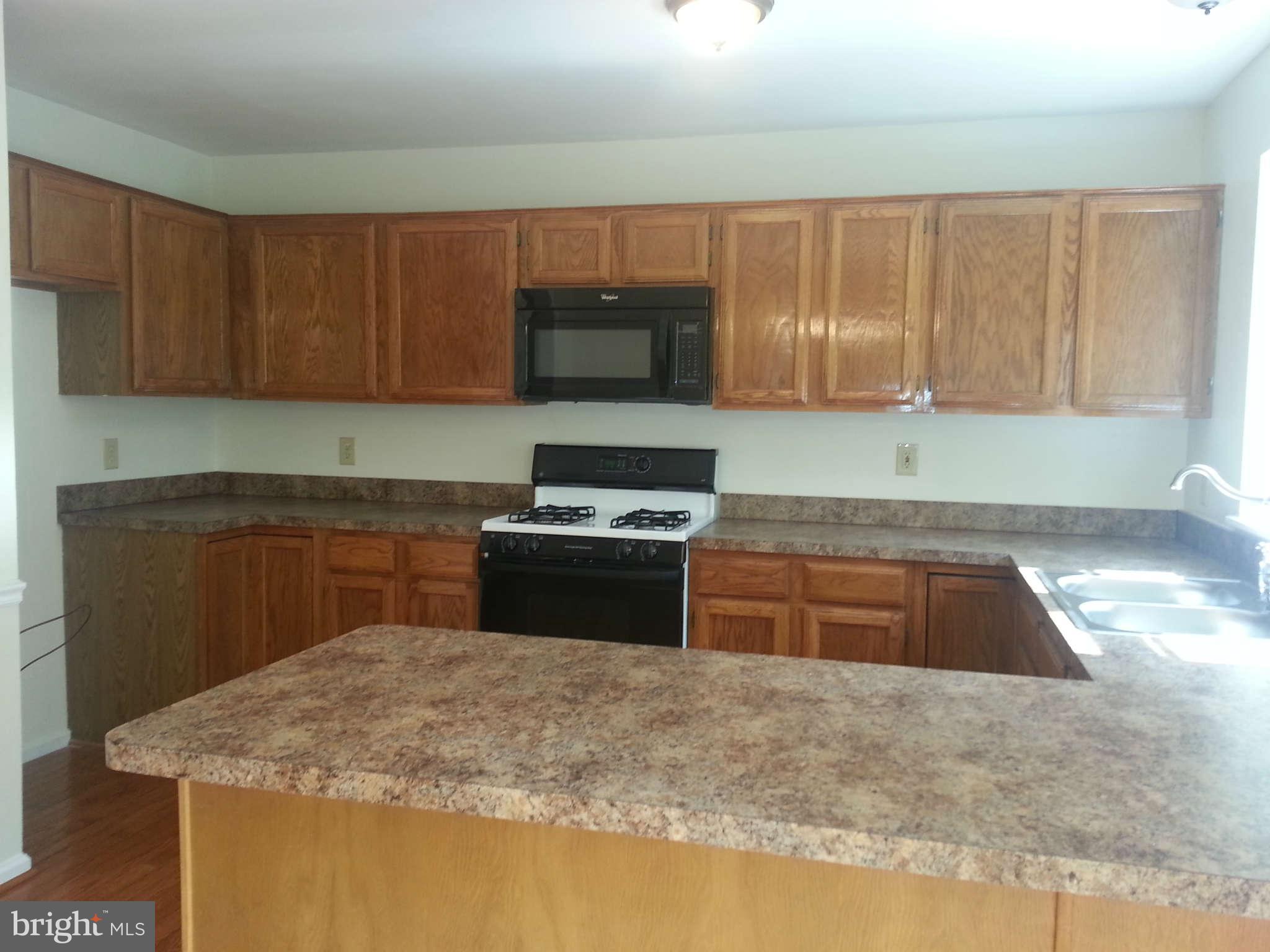 406 Harrogate Road Fredericksburg, VA 22406 - Photo 9 of 26 Kitchen