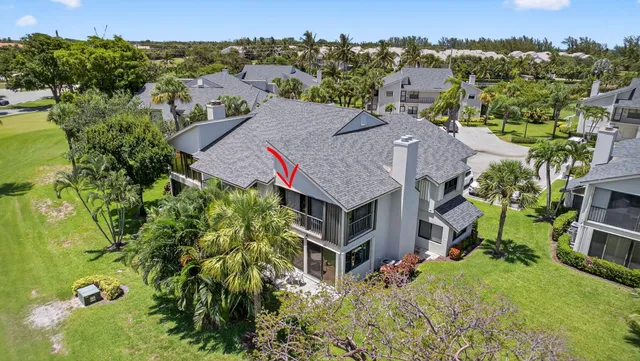 $630,000 | 704 Clubhouse Circle, Jupiter, FL 33477