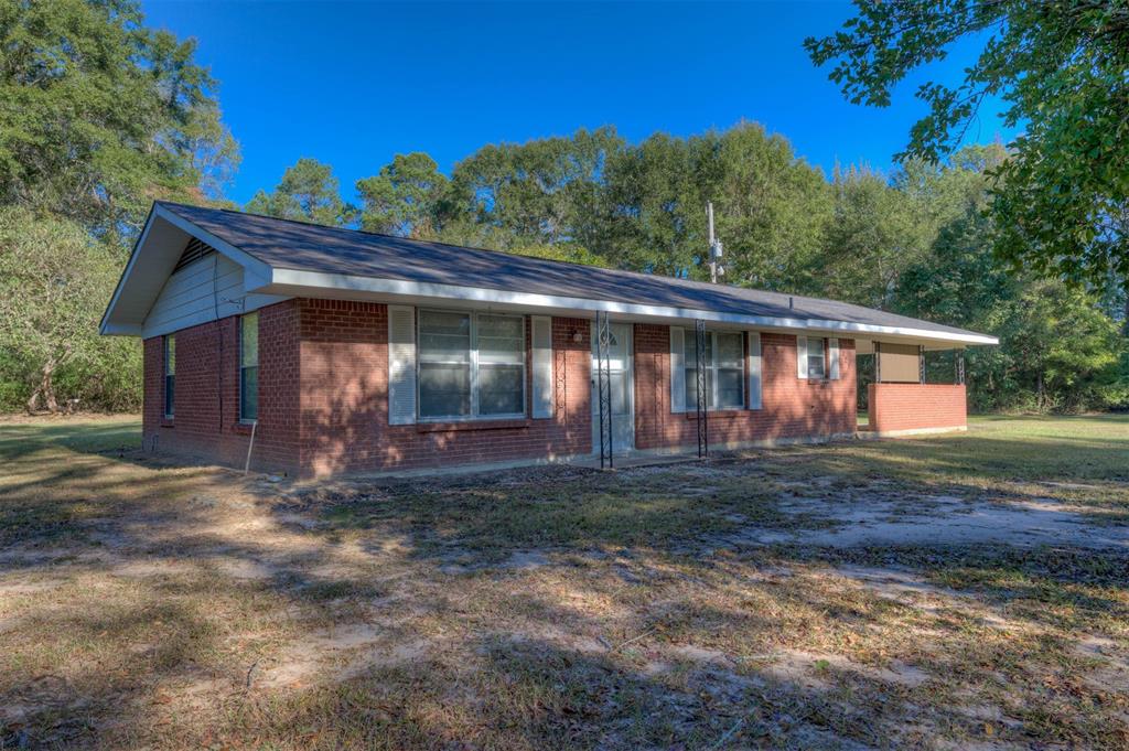 3721 Highway 155 Coushatta, LA 71019 - Photo 2 of 23 a view of a house with a yard