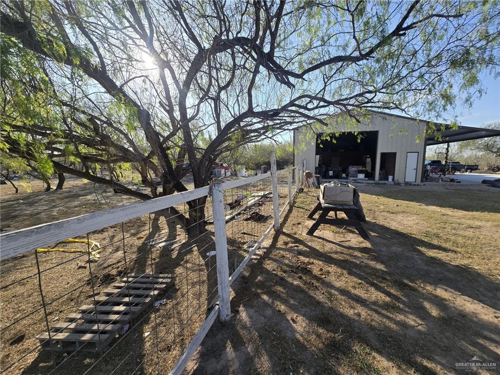 8321 Mile 9 Road Mission, TX 78574 - Photo 10 of 19
