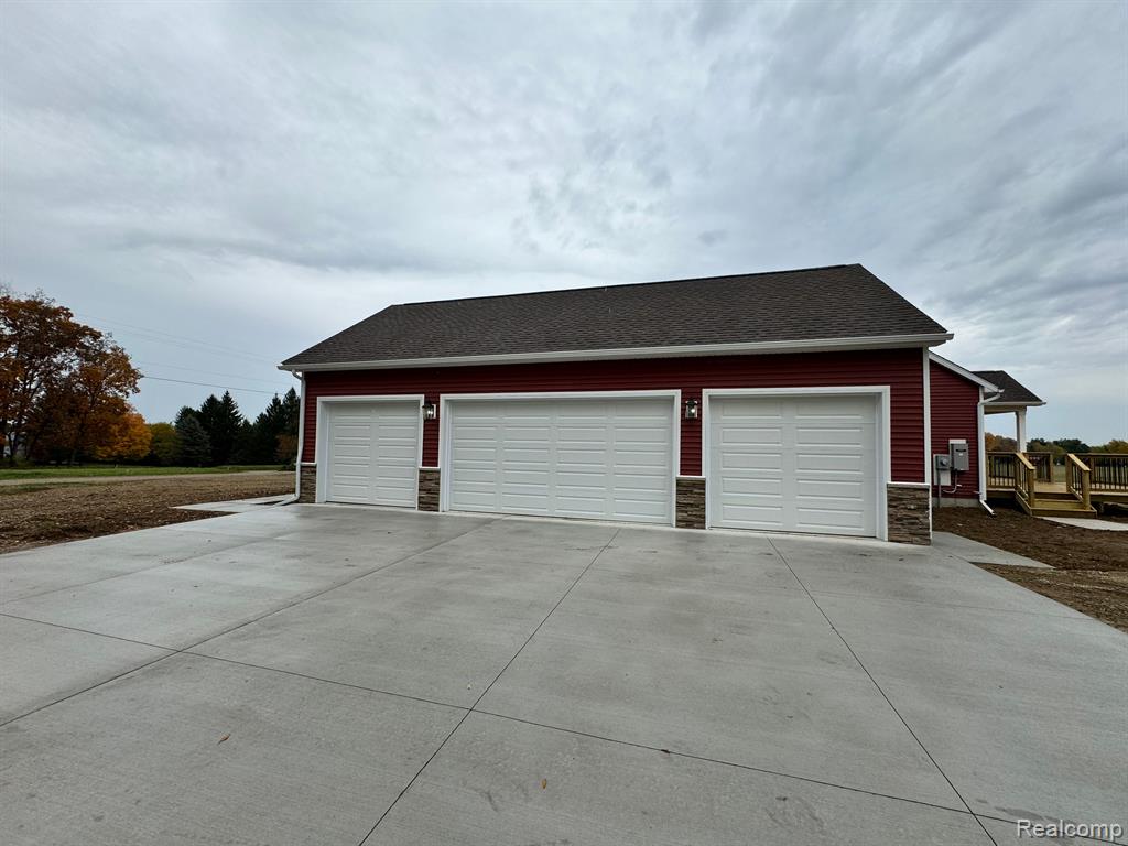 190 Darwin Road Pinckney, MI 48169 - Photo 4 of 32